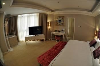 Chongqing Alexander Hotel Екстериор снимка