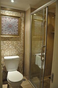 Chongqing Alexander Hotel Екстериор снимка